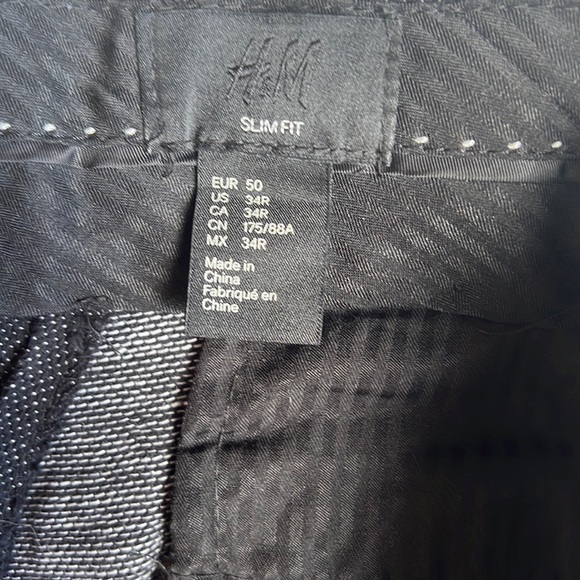 H&M men pants, size 34R - Picture 3 of 3